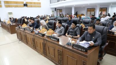 Wakil Bupati Bantaeng Bacakan Jawaban Eksekutif Terkait Pandangan Fraksi Tentang Ranperda Perubahan APBD T.A 2025