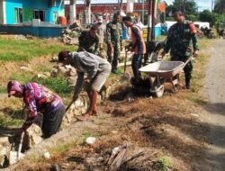 Koramil 1406-05/Majauleng Gelar Karya Bhakti Bersama Warga di Desa Bottopenno