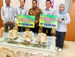 Bupati Wajo Terima Bantuan Dana Dari Bank BPD Sulselbar dan Bank Sulselbar Syariah Sengkang Untuk Perbaikan Taman
