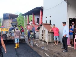 10 Tahun Baru Perbaikan, Bupati Bantaeng Tinjau Langsung Pengaspalan Jalan di Onto