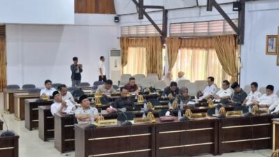 DPRD Wajo Serahkan Raperda Keterbukaan Informasi Publik di Daerah ke Pemerintah Daerah