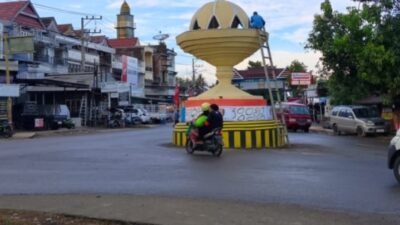Dinilai Tidak Simetris, Pembangunan Tugu di Persimpangan Ulugalung Akan Dibenahi