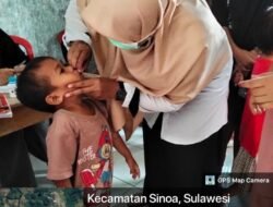 UPT Puskesmas Sinoa Berikan Vitamin A Kepada Anak di Desa Bonto Bulaeng, Hamsiah: Ini Untuk Mencegah Kebutaan Pada Anak