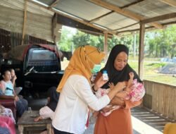 UPT Puskesmas Baruga Memantau dan Memberikan Vitamin A Pada Anak, Ibu Bayi Apresiasi Petugas Gizi