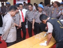 Propam Polres Wajo Tes Urine Personel, Kapolres Muhammad Rosid Ridho Tegaskan Komitmen Bersih Narkoba