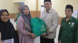 Bupati Bantaeng Serahkan Bantuan Sembako kepada 670 Mustahiq dalam Program Cahaya Zakat Ramadhan Berkah