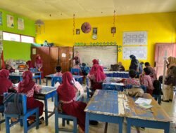 UPT Puskesmas Baruga Melaksanakan Kegiatan Pemeriksaan Kesehatan Gratis di SD Inpres Pa’lingan