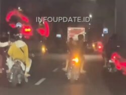Video Aksi Gerombolan Bermotor Bawa Sajam di Jl. AP Pettarani Kota Makassar Menyerang Pengendara Motor