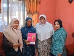 Bidan Desa UPT Puskesmas Pa’bentengang Melakukan Pendampingan Pada Keluarga Ibu Hamil dan Ibu Nifas