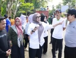Bupati Barru Tinjau Giat Rabu Bersih di Kecamatan Tanete Rilau