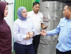 Sidak DPRD Makassar: Gudang Toko Sumber Plastik Langgar Aturan, Bongkar Muat di Badan Jalan Picu Macet Parah.