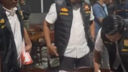 Langgar Izin dan Resahkan Warga, Cafe Noyu di Jl. Al Qadri Makassar Disegel Tim Terpadu