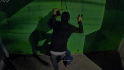 Sakit Hati Ditolak Jadi Tukang Parkir, 3 Pria di Makassar Bobol Toko Bangunan