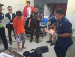 Rekonstruksi 16 Adegan, Polisi Bongkar Detik-detik Suami Gorok Leher Istri di Manuruki Makassar