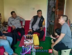 Tunjukkan Solidaritas, Kanit Binmas Polsek Tamalate Jenguk Bhabinkamtibmas yang Sakit