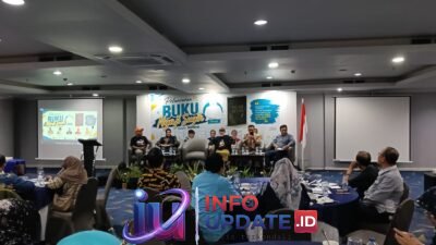 Dua Orang Professor dan Ustazd Mengkaji “Buku Ngaji Sugih” Karya Hj. Soraya