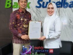 Pemkab Enrekang Bersinergi Dengan Bank Sulselbar percepat Transformasi Melalui Bantuan Damp Truk dan Lampu Hias