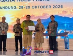 Beri Dukungan Operasi Hulu Migas, Bupati Wajo Terima Penghargaan Dari SKK Migas